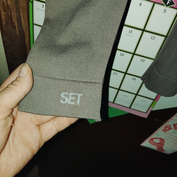 SET ACTIVE Seamless Ribbed Leggings - Large - Picture 8 of 9